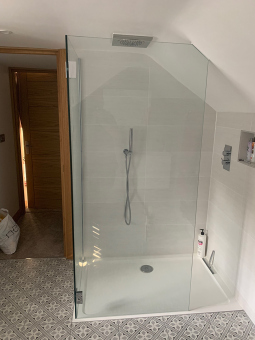 goldring-heating-and-plumbing-shower-room-5
